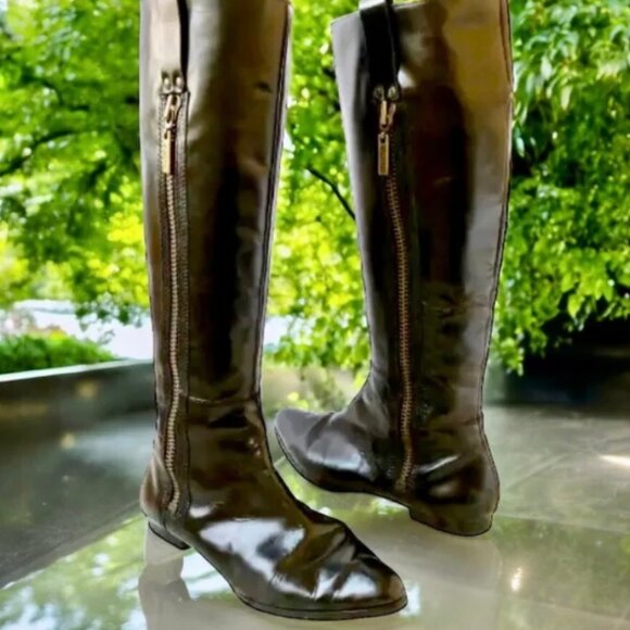 Michael Kors Knee High Flat Boot Outside Zipper - Picture 5 of 12